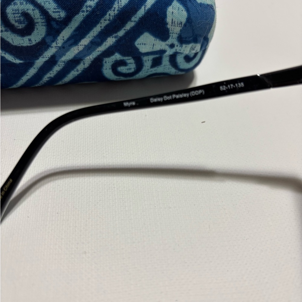 Vera Bradley Black Frame Glasses with Blue Patterned Case - Picture 4 of 6